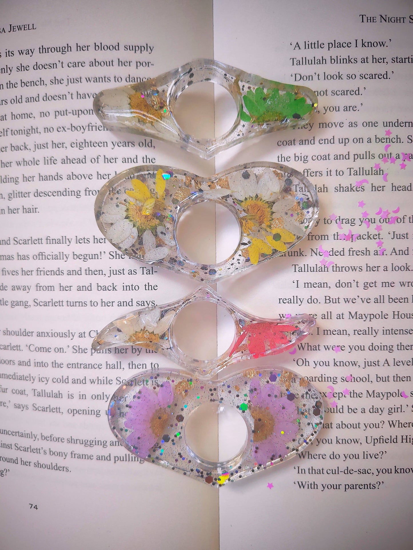 Resin floral page holder, flower bookmarks, resin bookmark