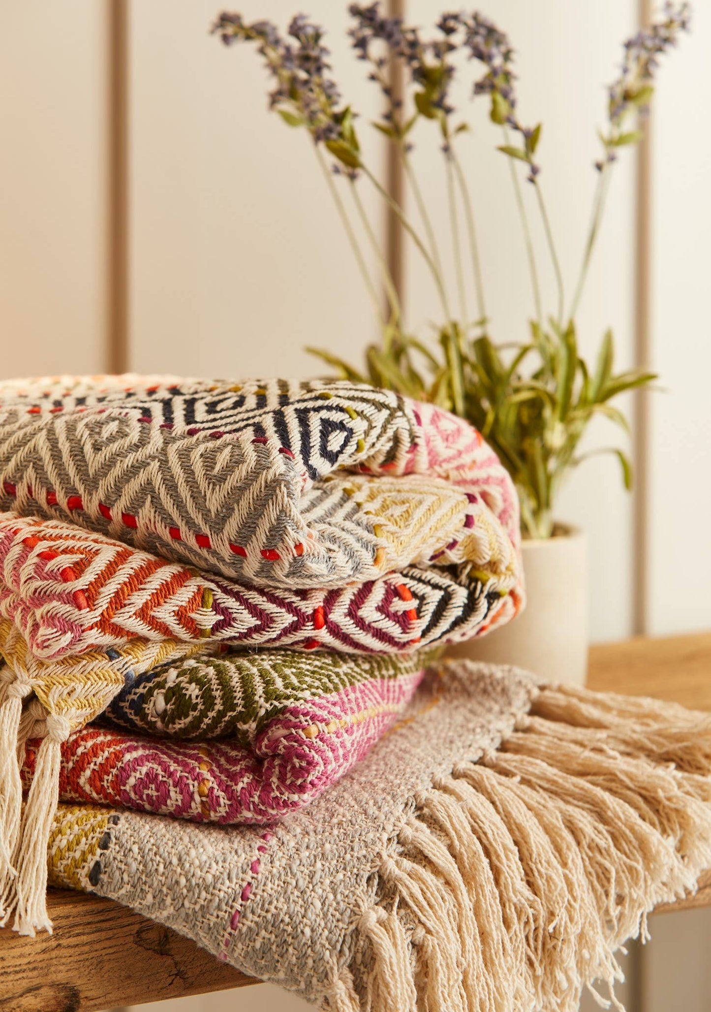 Multi Diamond Handloom Cotton Throw