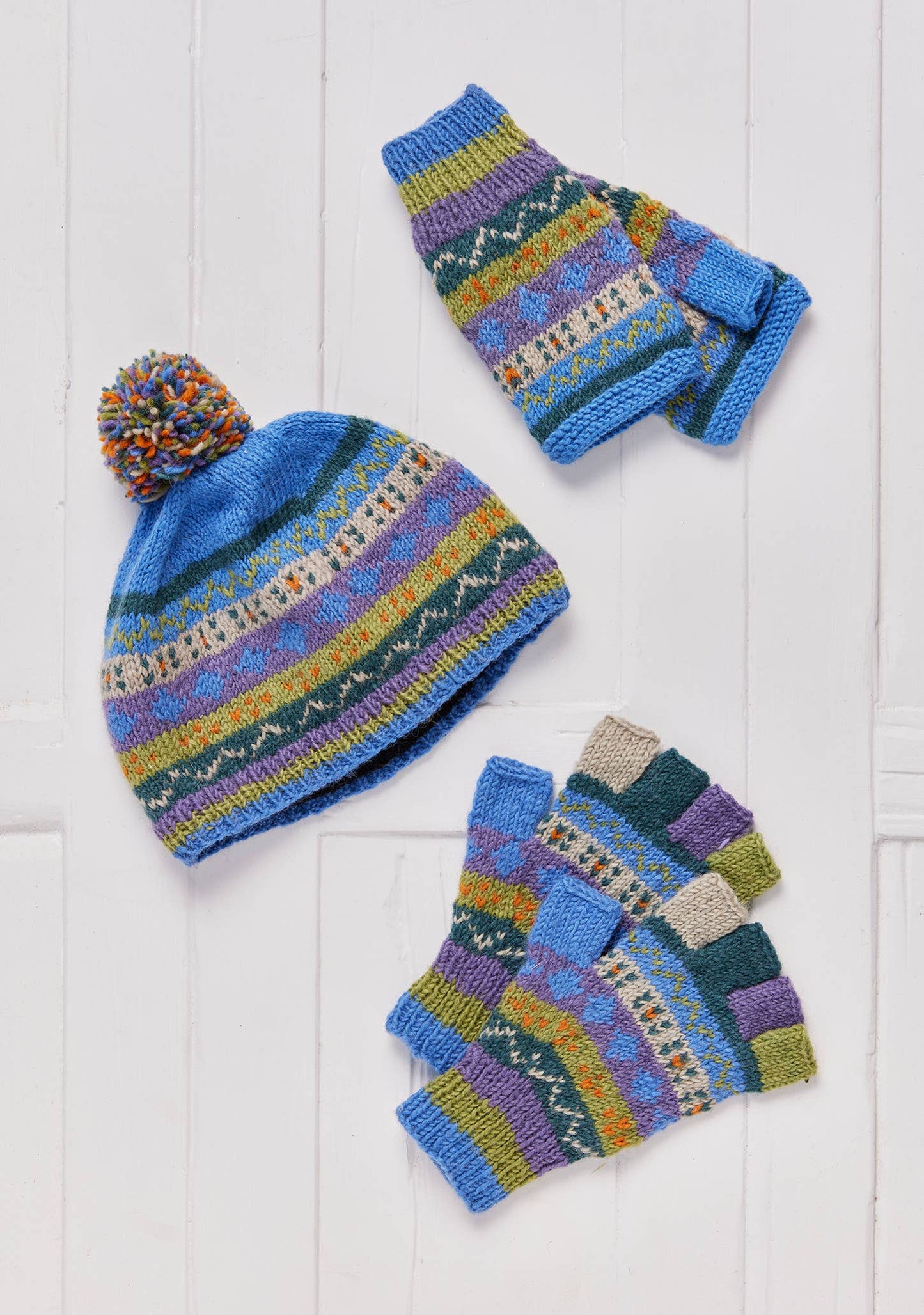 Kantega Pompom Beanie Hat, handknit, fleece lined