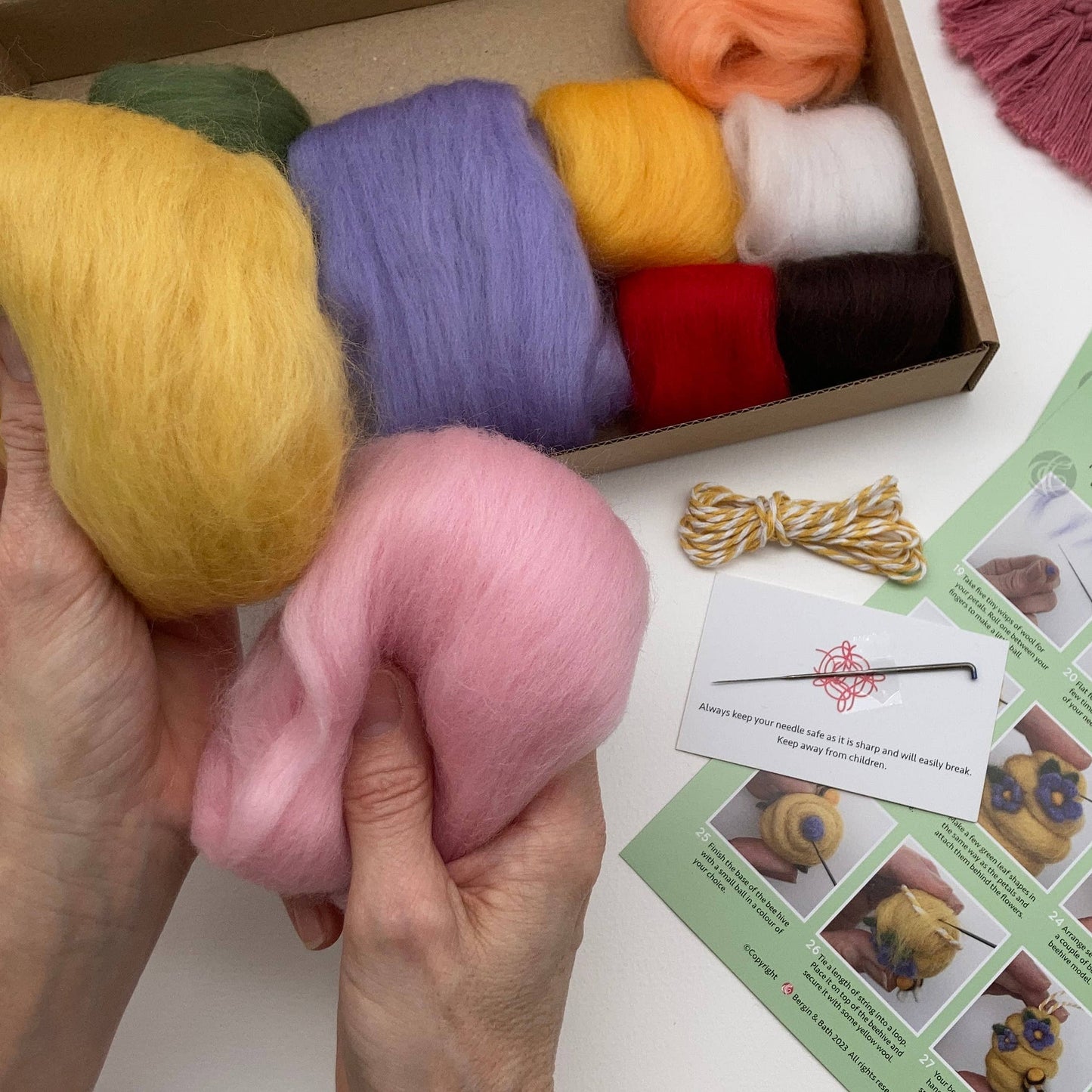 Needle Felting Kit - Springtime. A Pretty Craft for Easter