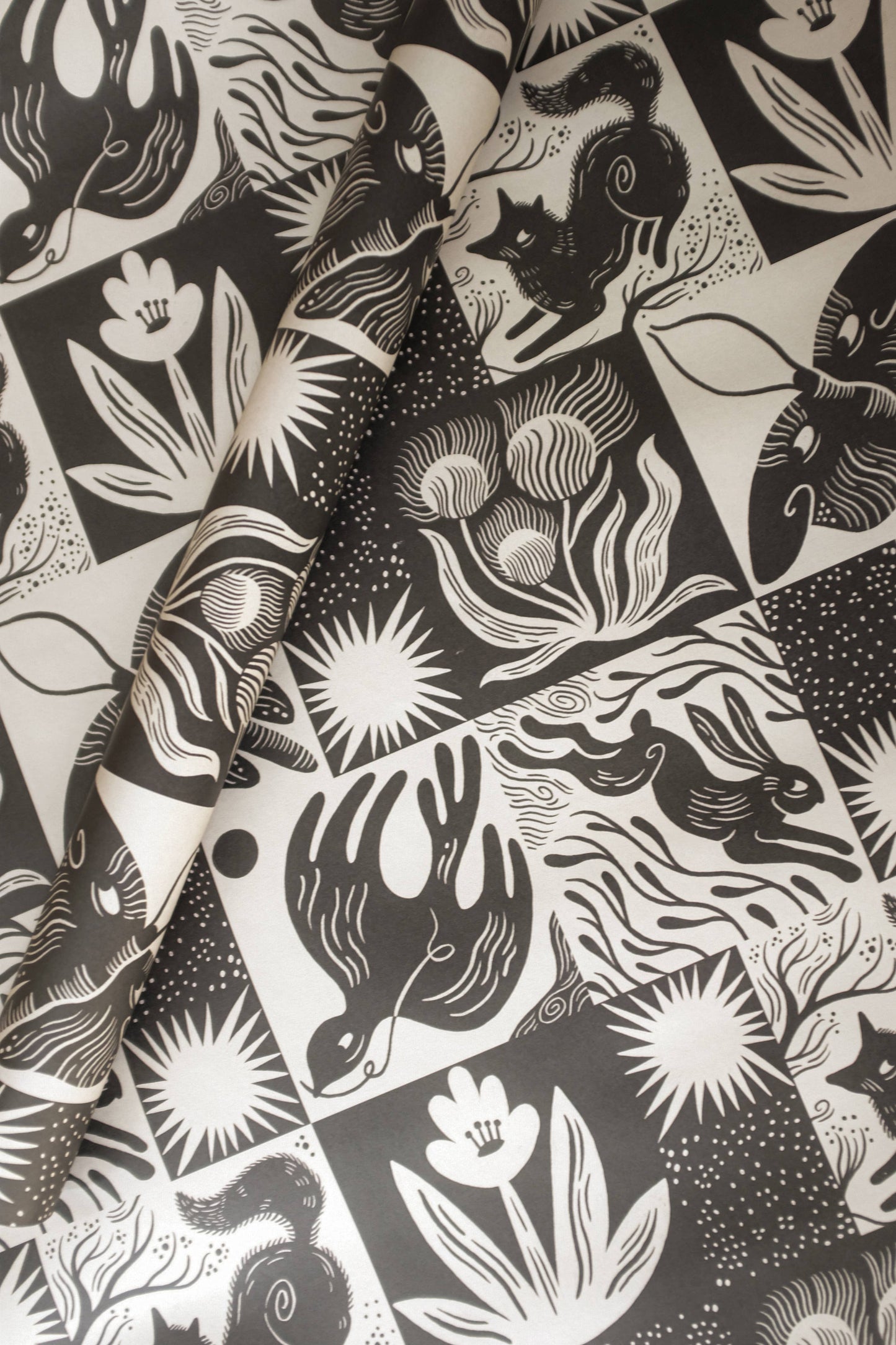 'Countryside' Nature-Themed Gift Wrap