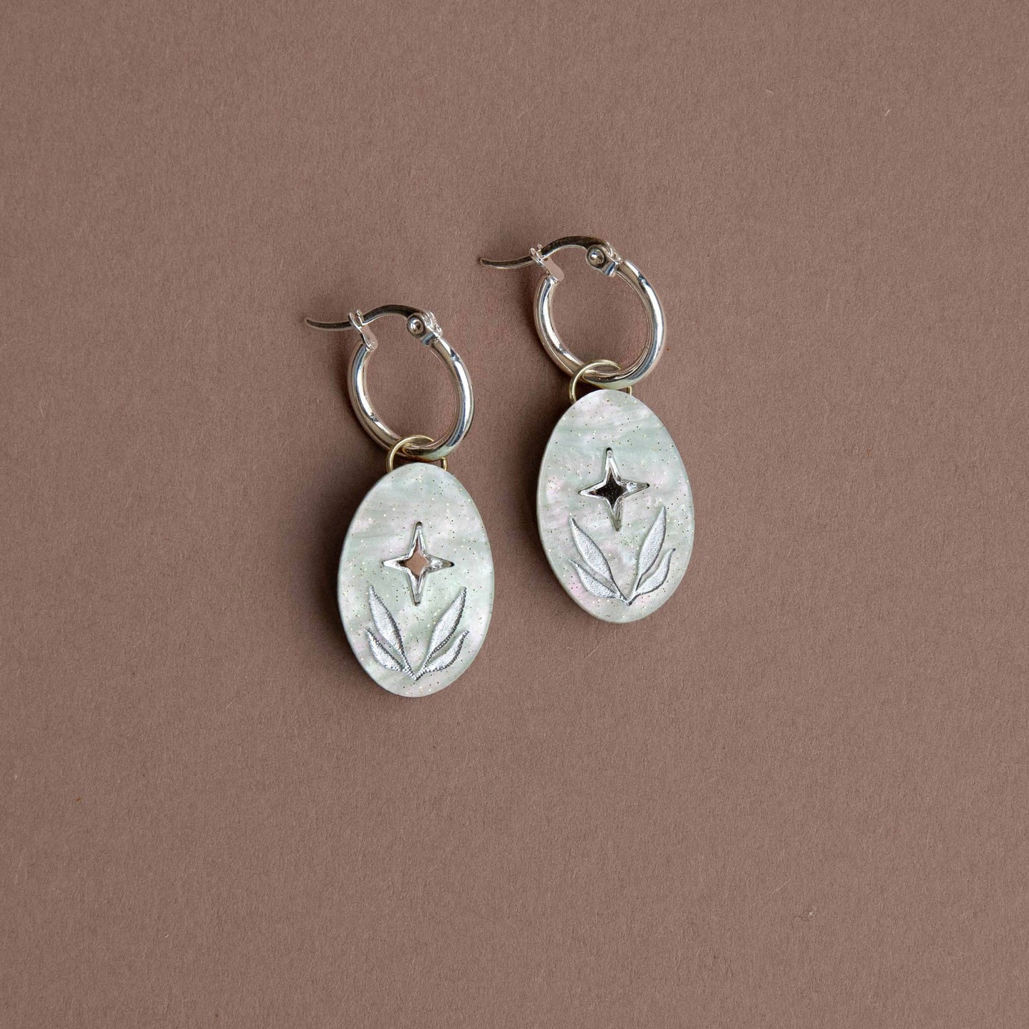 Celestial Seaweed Oval Hoop Earrings