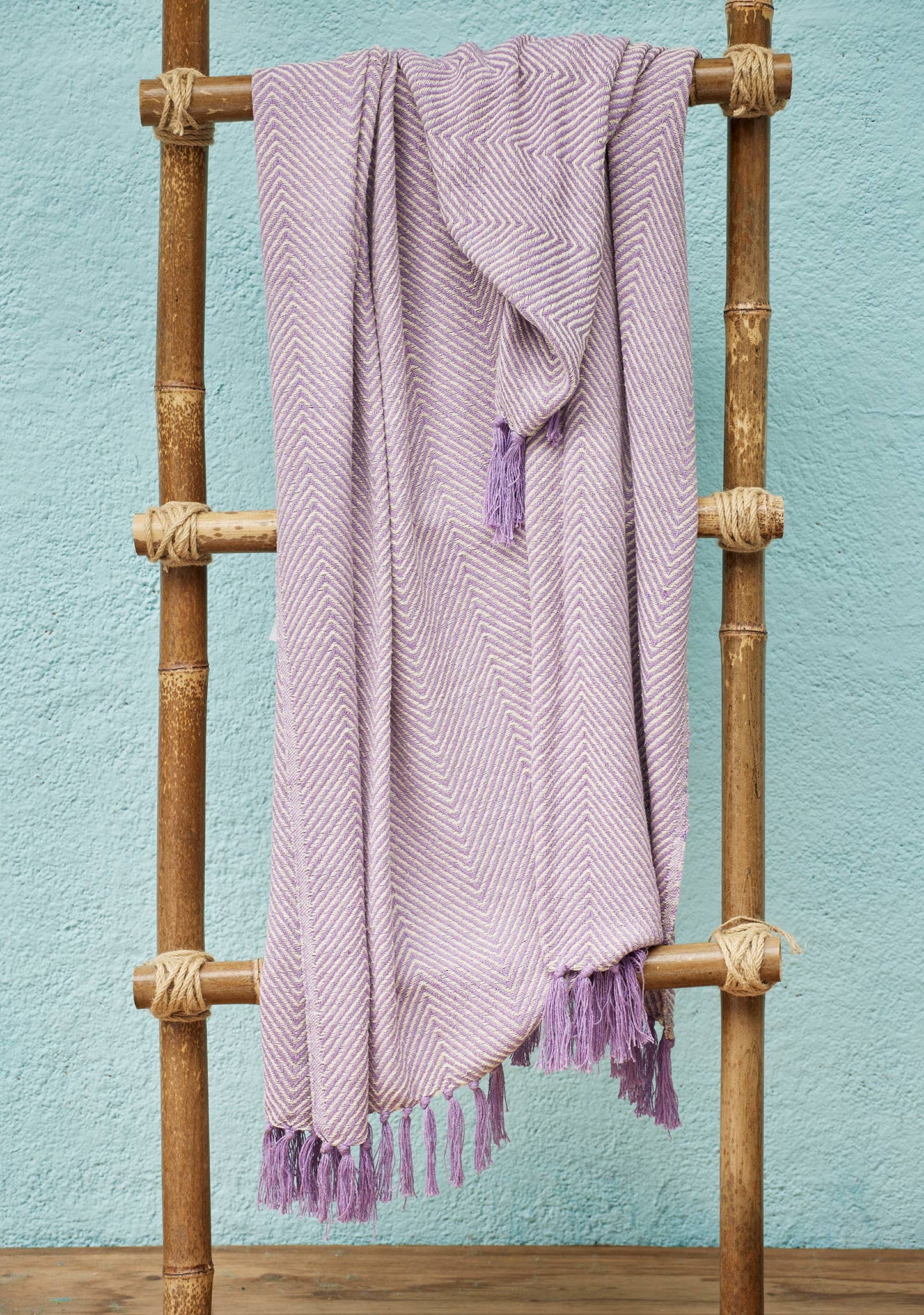 Wide Chevron Recycled Cotton Throw