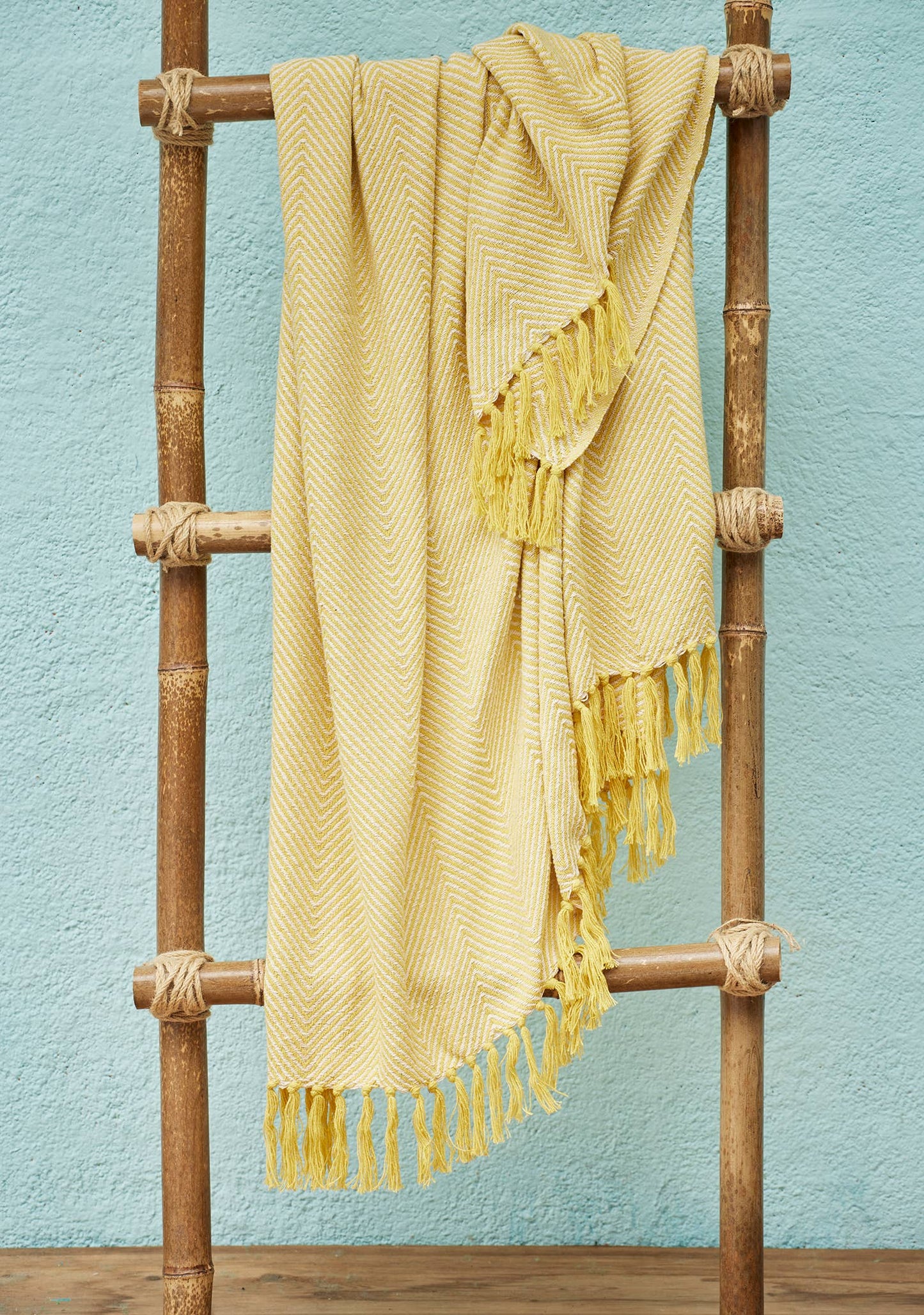 Wide Chevron Recycled Cotton Throw