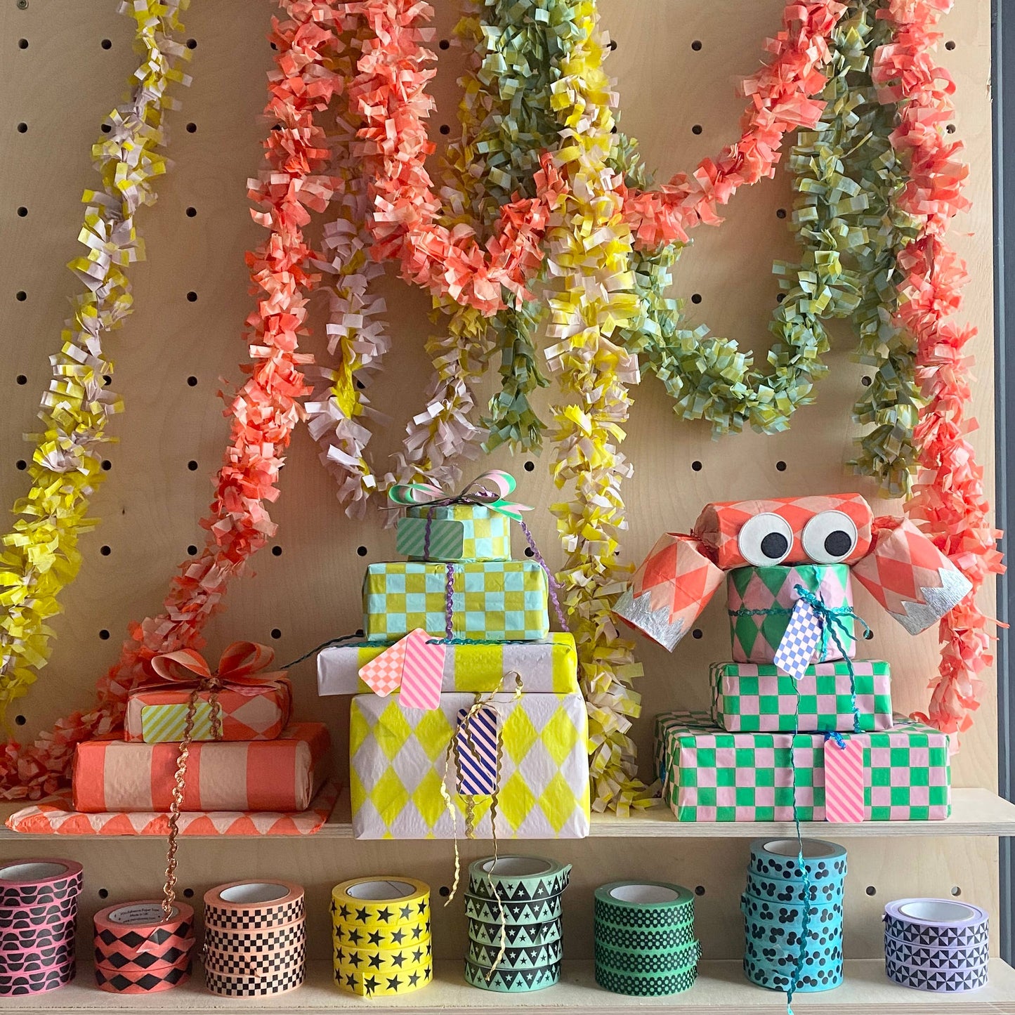 Luxury Patterned Tissue Paper Gift Wrap | Green/Pink