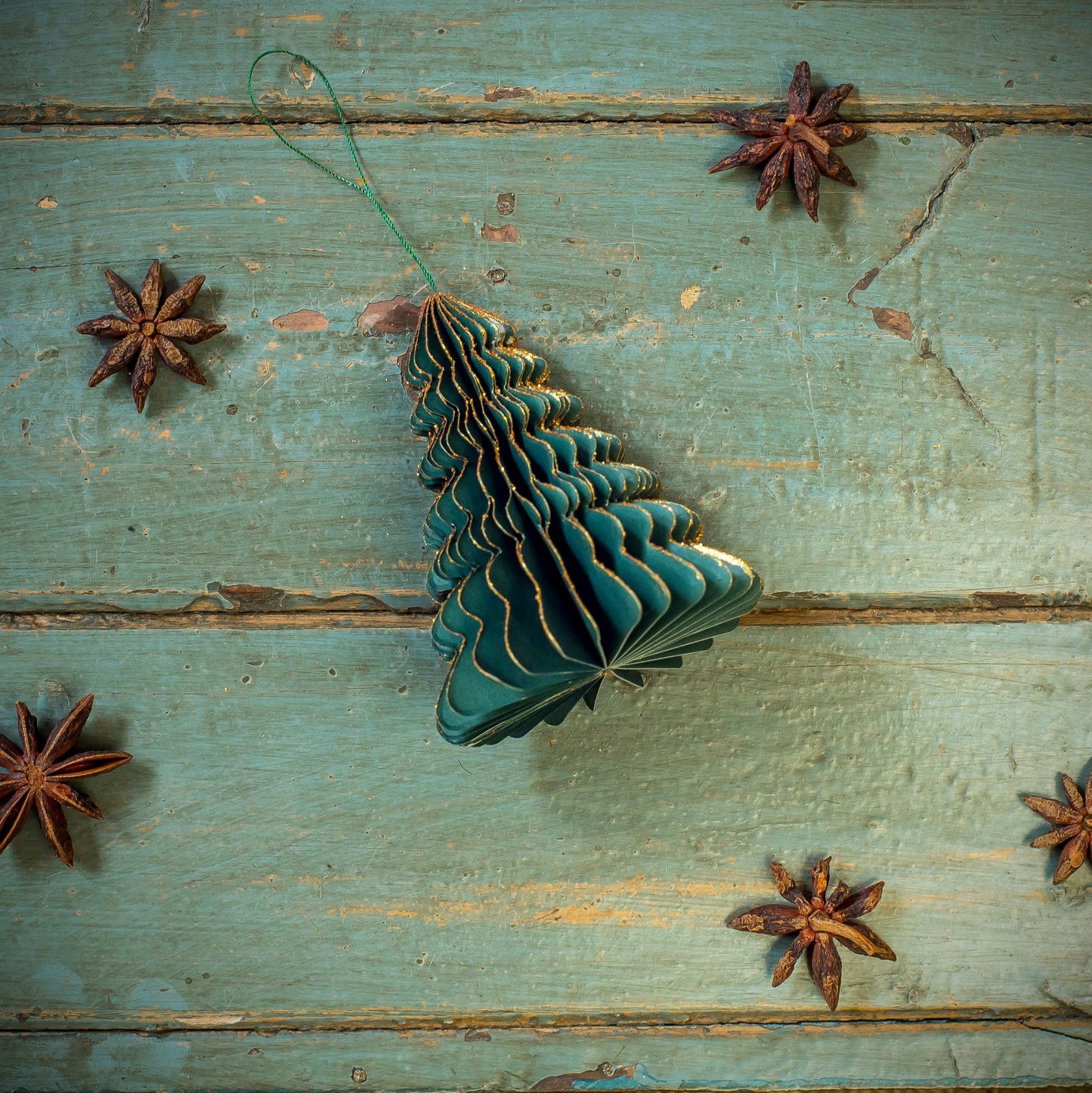 Green Paper Honeycomb Trees