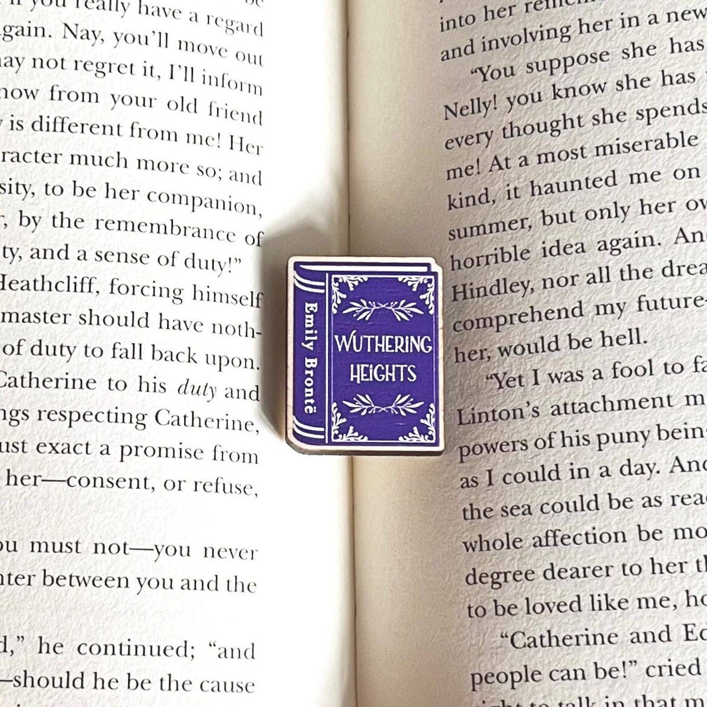 Wuthering Heights Book Wooden Pin