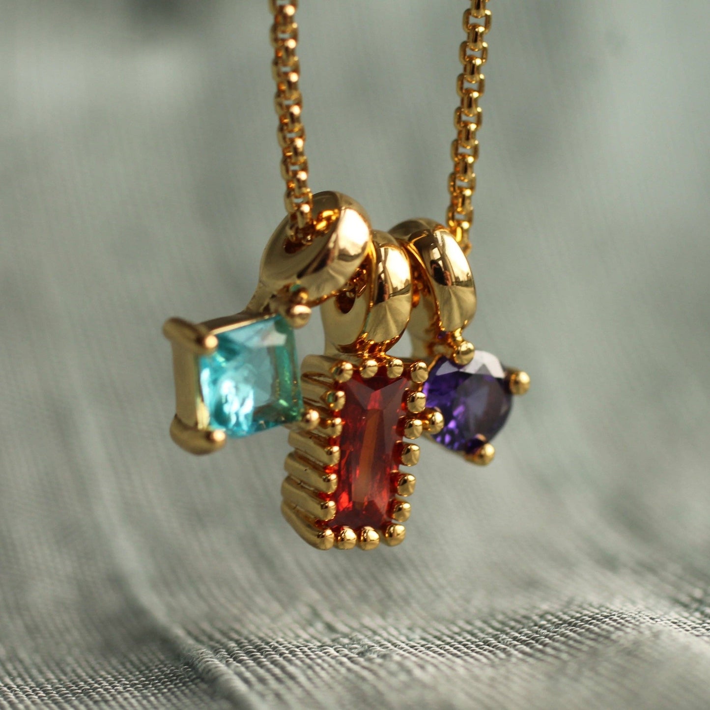 Mismatched Jewel Necklace