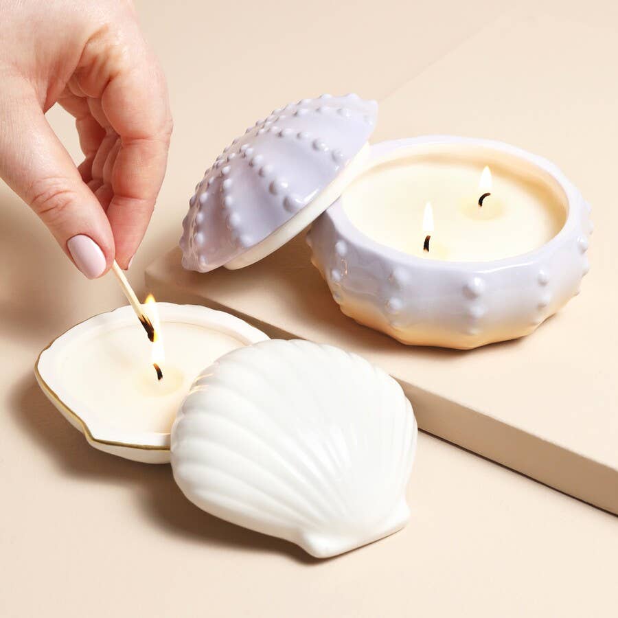 Cocoa Butter and Vanilla Ceramic Candle -Not available to EU